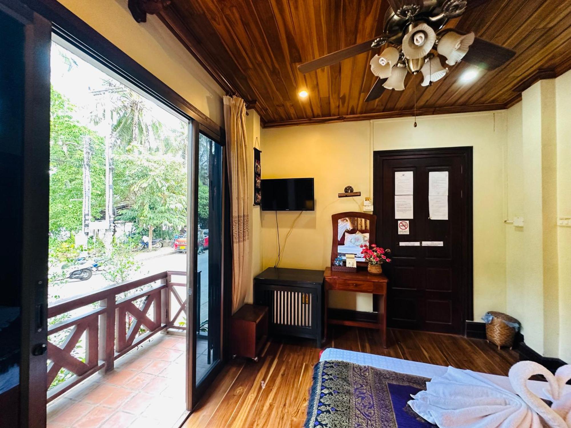 Anisa Mekong Riverside Villa Luang Prabang Exterior foto